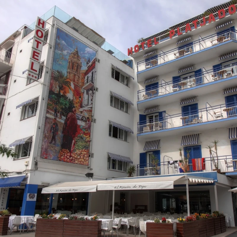 hotel-platjador-sitges-beachfront-popular
